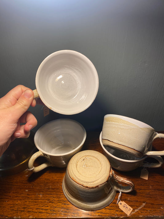 White natural tea cup